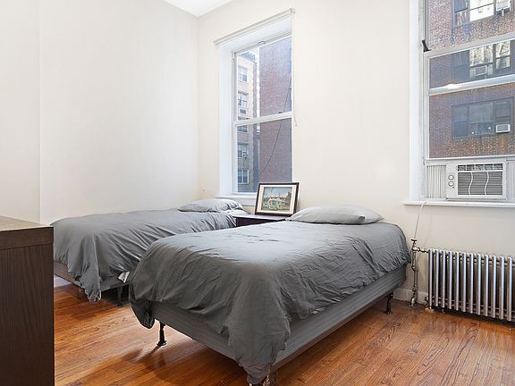 5th image of 14 E 37th St APT 3B