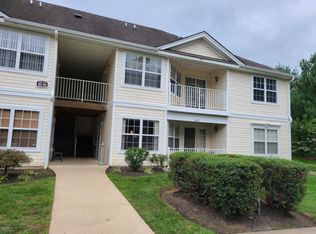 461 Saint Andrews Pl, Englishtown, NJ 07726