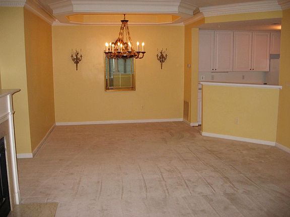 Living Roon & Dining