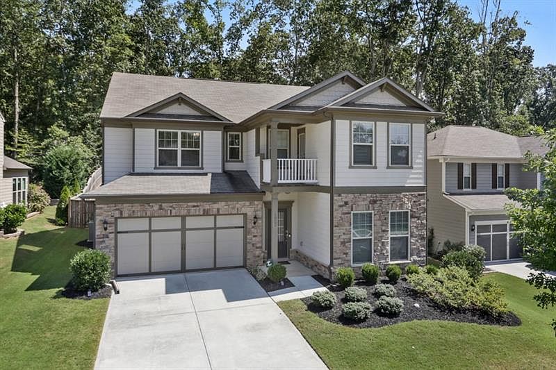 2nd image of 1022 Applegate Dr