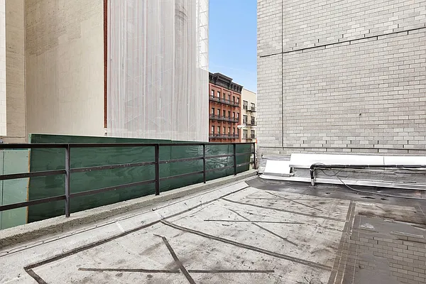 Rented by Cooper & Cooper Real Estate | media 18