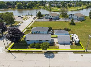 2702 Wilson St, Two Rivers, WI 54241