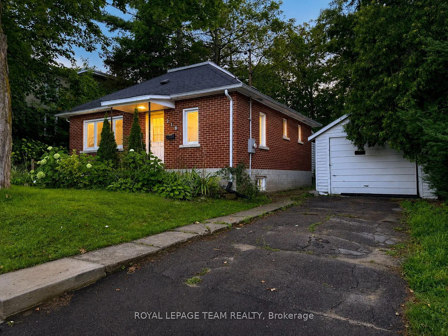 2 bed, $3,000 — Photo 1