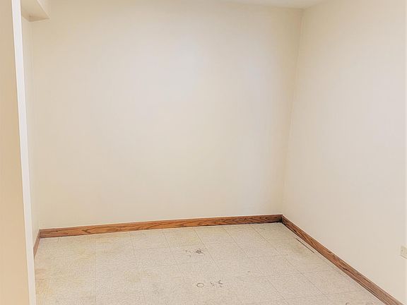 3rd image of 3019 S Parnell Ave #B