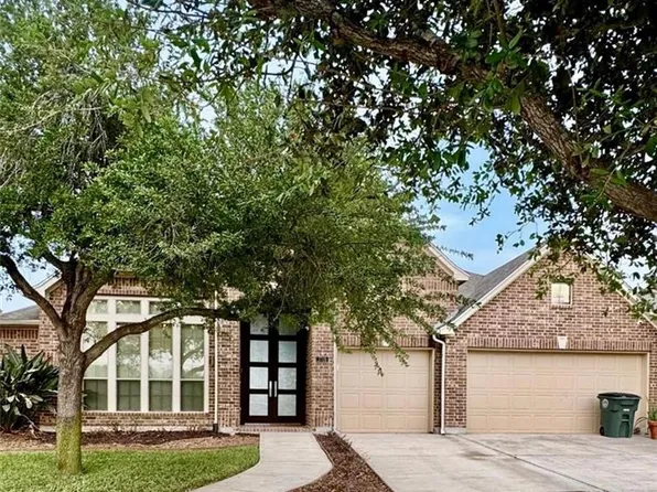 3705 Grand Canal Dr, Mission, TX 78572