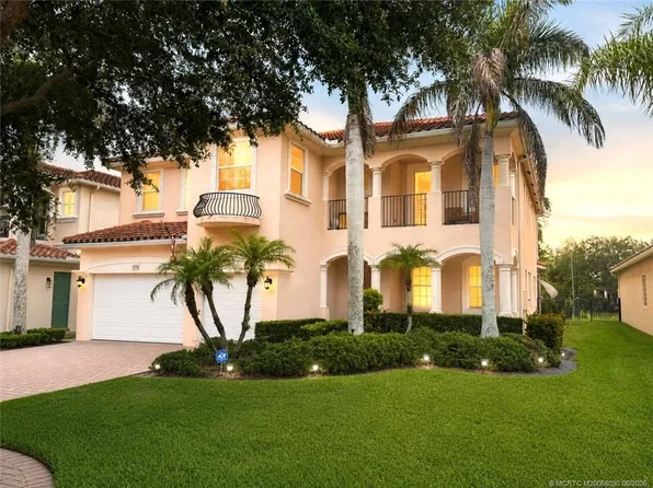 5718 SW Bald Eagle Dr, Palm City, FL 34990