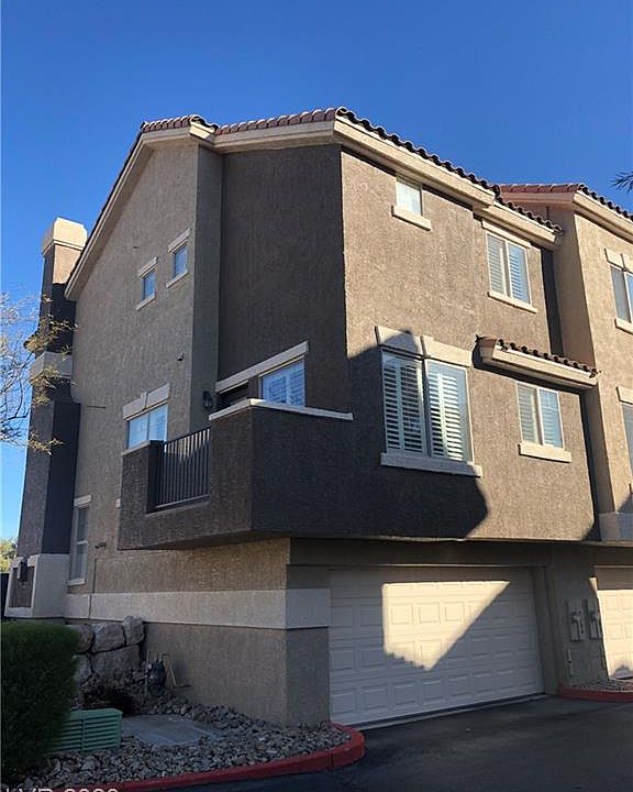 1st image of 2794 Fountain Vista Ln