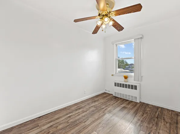 5-39 117th Street image 9 of 28