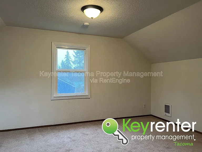 4816 E G St — Photo 24