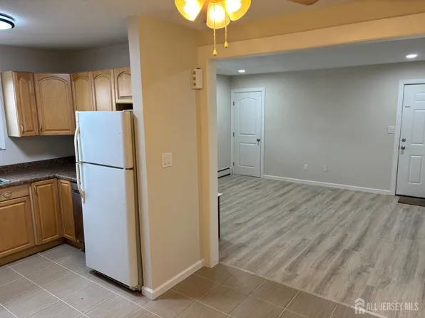 289 Main St, Spotswood, NJ