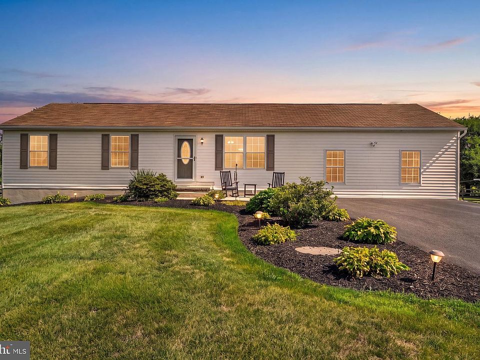 1st image of 6011 Holly Tree Ct