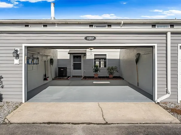 11917 CONGRESSIONAL DRIVE, TAMPA, FL 33626