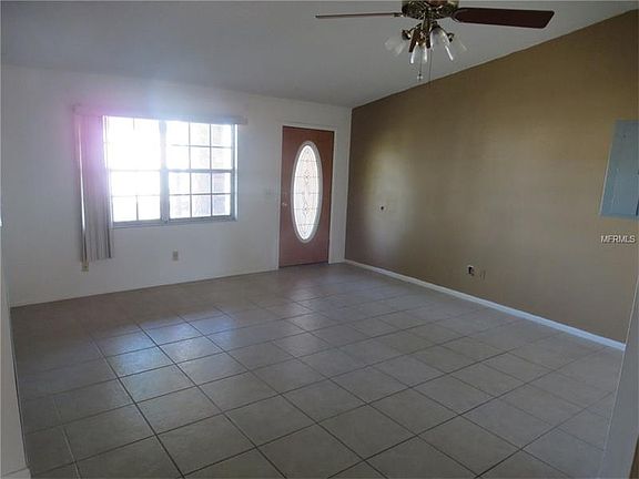 2nd image of 10710 Airview Dr