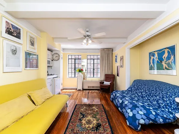 25 Tudor City Pl APT 1521, New York, NY 10017