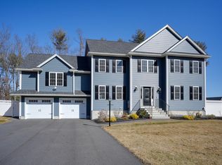 52 Fieldstone Ln, Billerica, MA 01821
