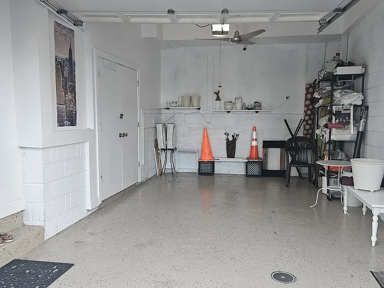 855 Pavonia Ave #2 — Photo 18