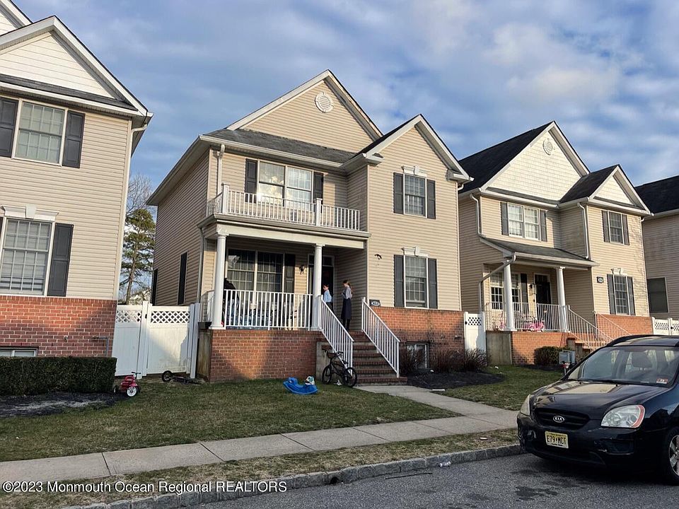 1st image of 19 Ponderosa Drive