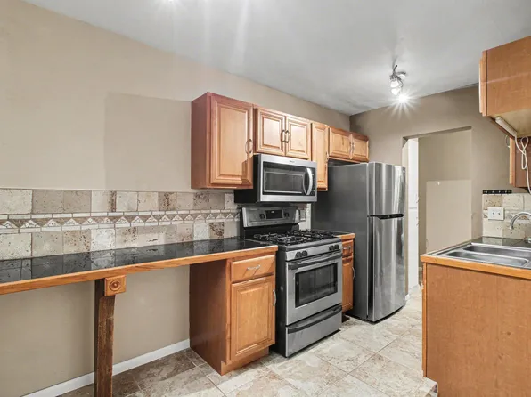 3237 15th Ave S APT 15, Minneapolis, MN 55407
