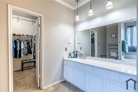 8957 Silent Brook Ln — Photo 21