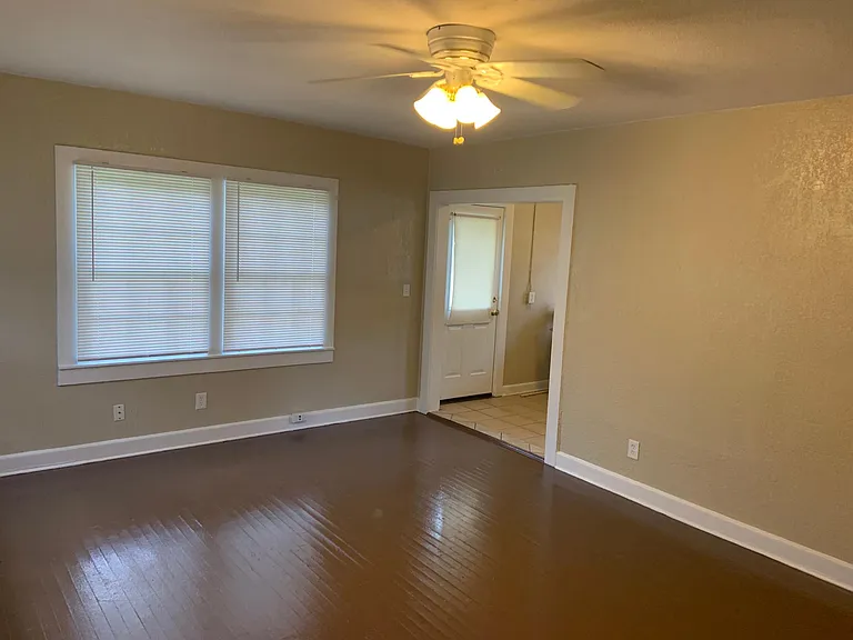 8277 Cheryl Ann Ln — Photo 4