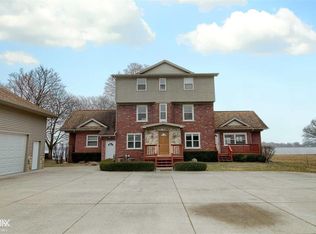 7985 River Rd, Cottrellville, MI 48039