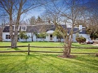 1595 N Sea Rd, Southampton, NY 11968