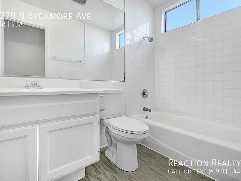 2279 N Sycamore Ave — Photo 10
