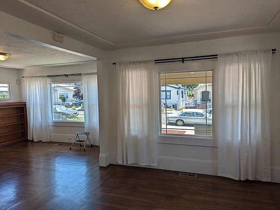 Living and Dining Room
