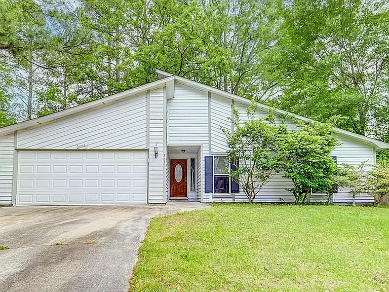 303 Canaberry Cir — Photo 18