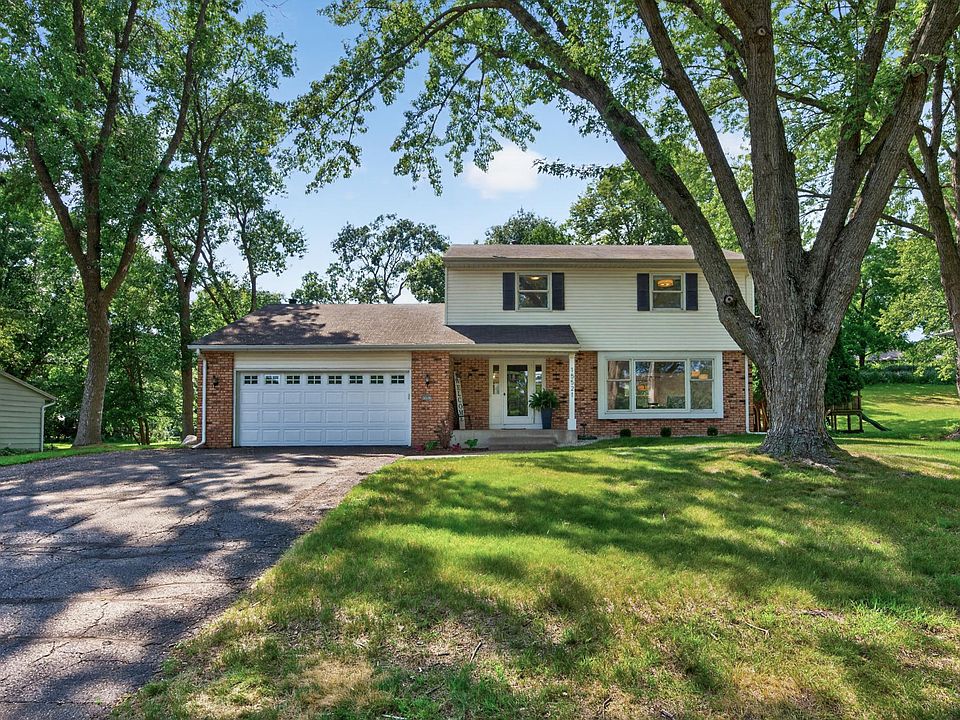 1st image of 15521 Wing Lake Dr
