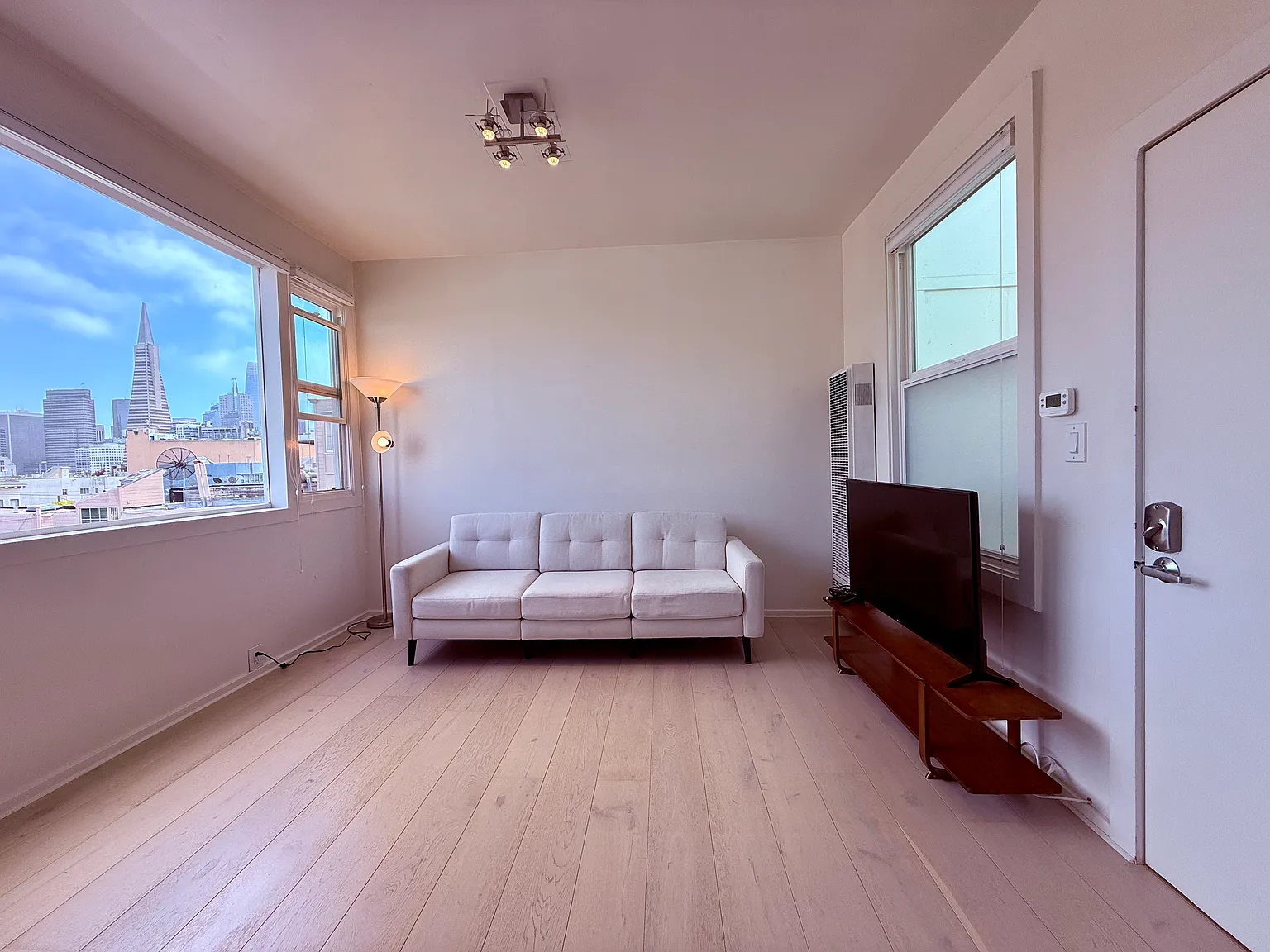 1 bed, 500 sqft, $5,500 — Photo 4