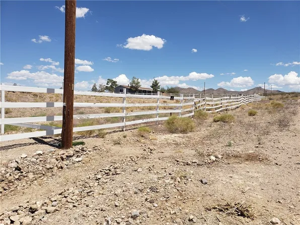 8791 W Vista Verde Dr, White Hills, AZ 86445