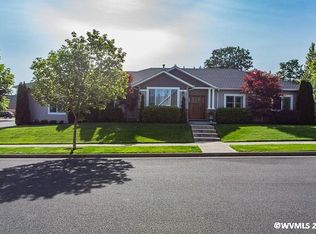 2946 Oak Ridge St NW, Albany, OR 97321