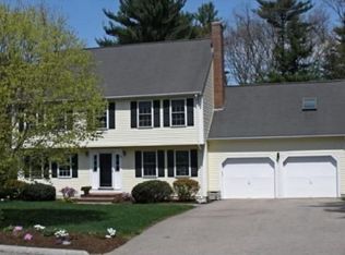 10 Beatrice Rd, Franklin, MA 02038