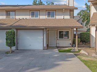 2024 E Laura Ave, Visalia, CA 93292