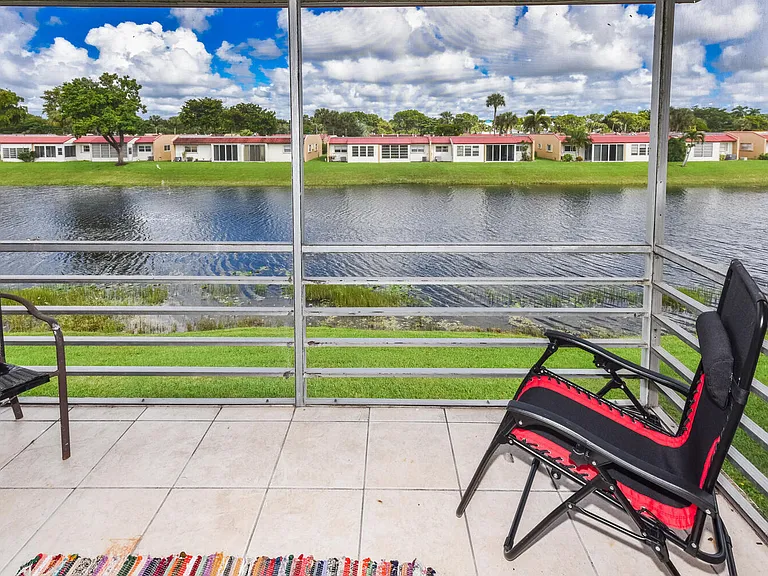 477 Lake Dora Dr — Photo 24