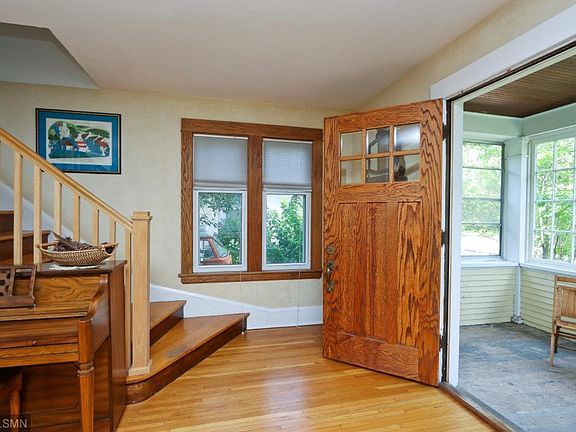 3rd image of 279 Fairview Ave N