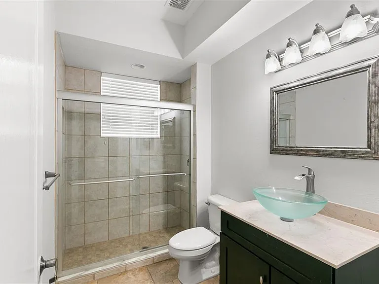 11934 Wandsworth Dr — Photo 14