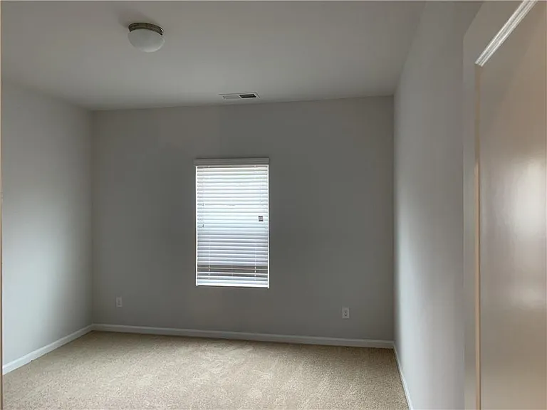 430 Broadmoor Dr — Photo 12