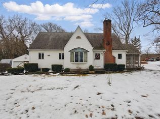 49 Pearl St, South Hadley, MA 01075