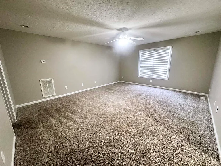 603 Aberdeene Ct — Photo 7