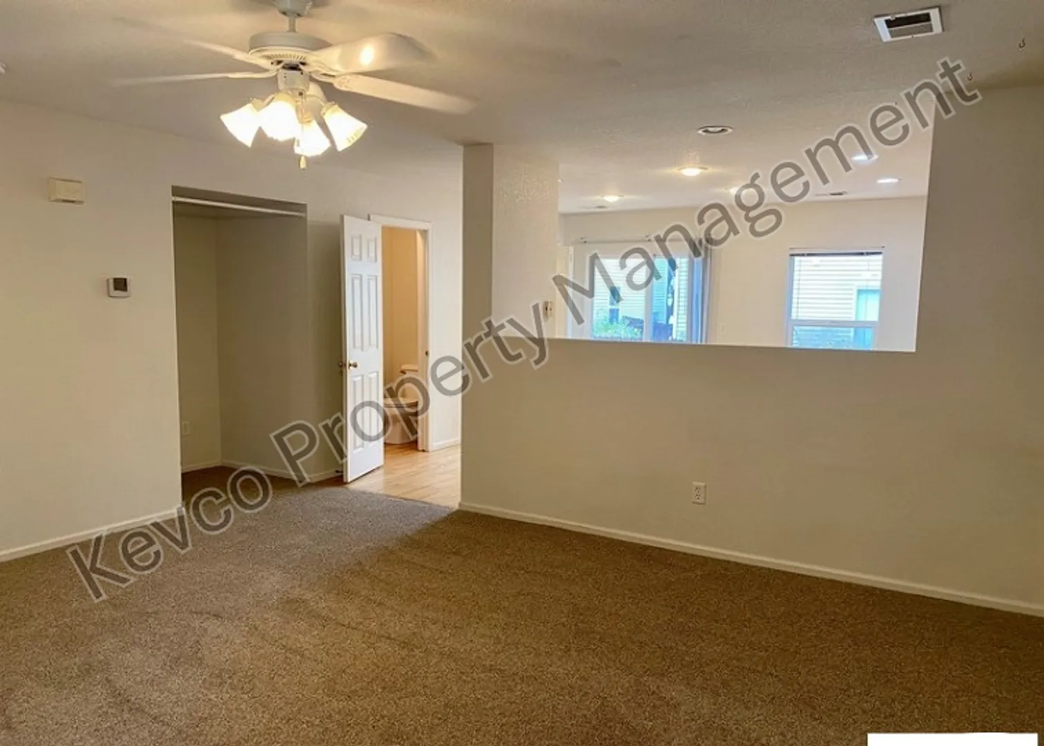 Four Bedroom Home with Mowing Services — Photo 3
