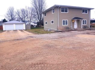 106 W Main St, Monroe Center, IL 61052