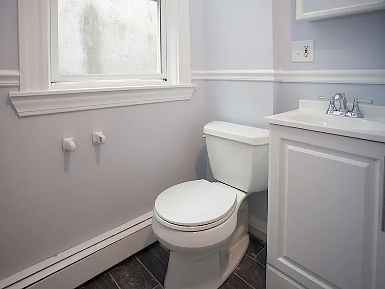 200B Harvard St #A3 — Photo 8
