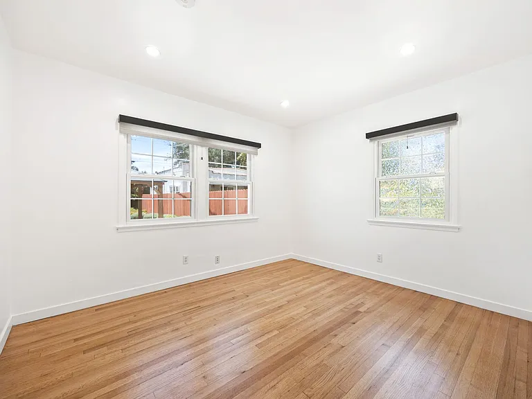 1041 Rose Ave — Photo 24