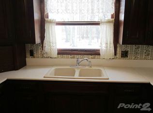 1381 Perry St, Manistee, MI 49660