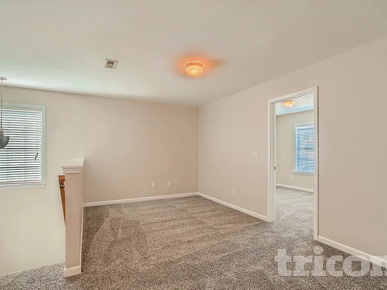 657 Shellbark Dr — Photo 16
