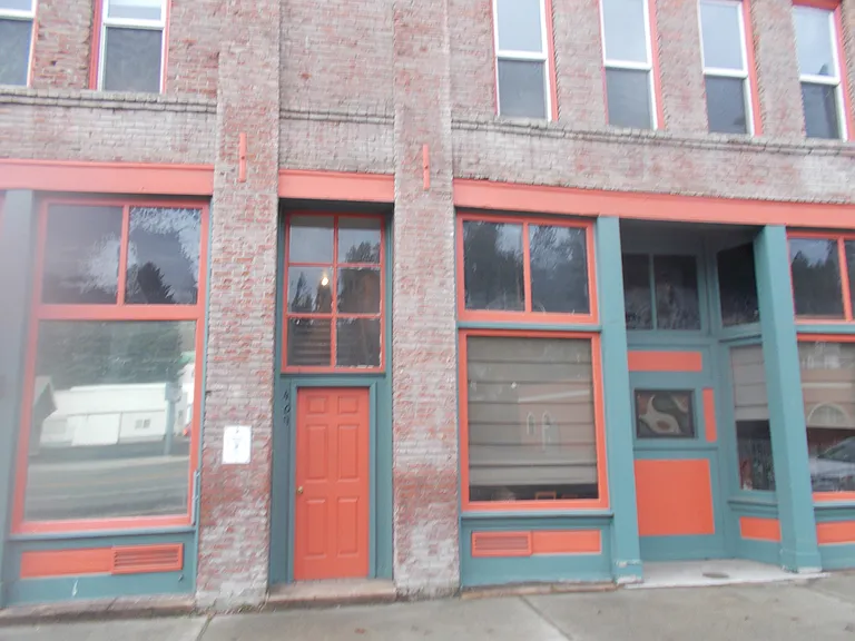 409 S Main St #2 — Photo 1