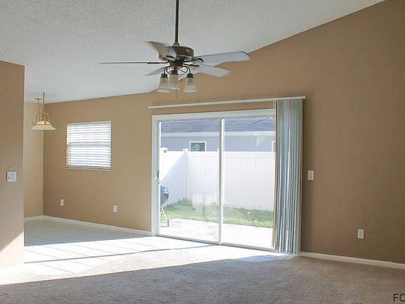 2nd image of 325 Parkview Dr