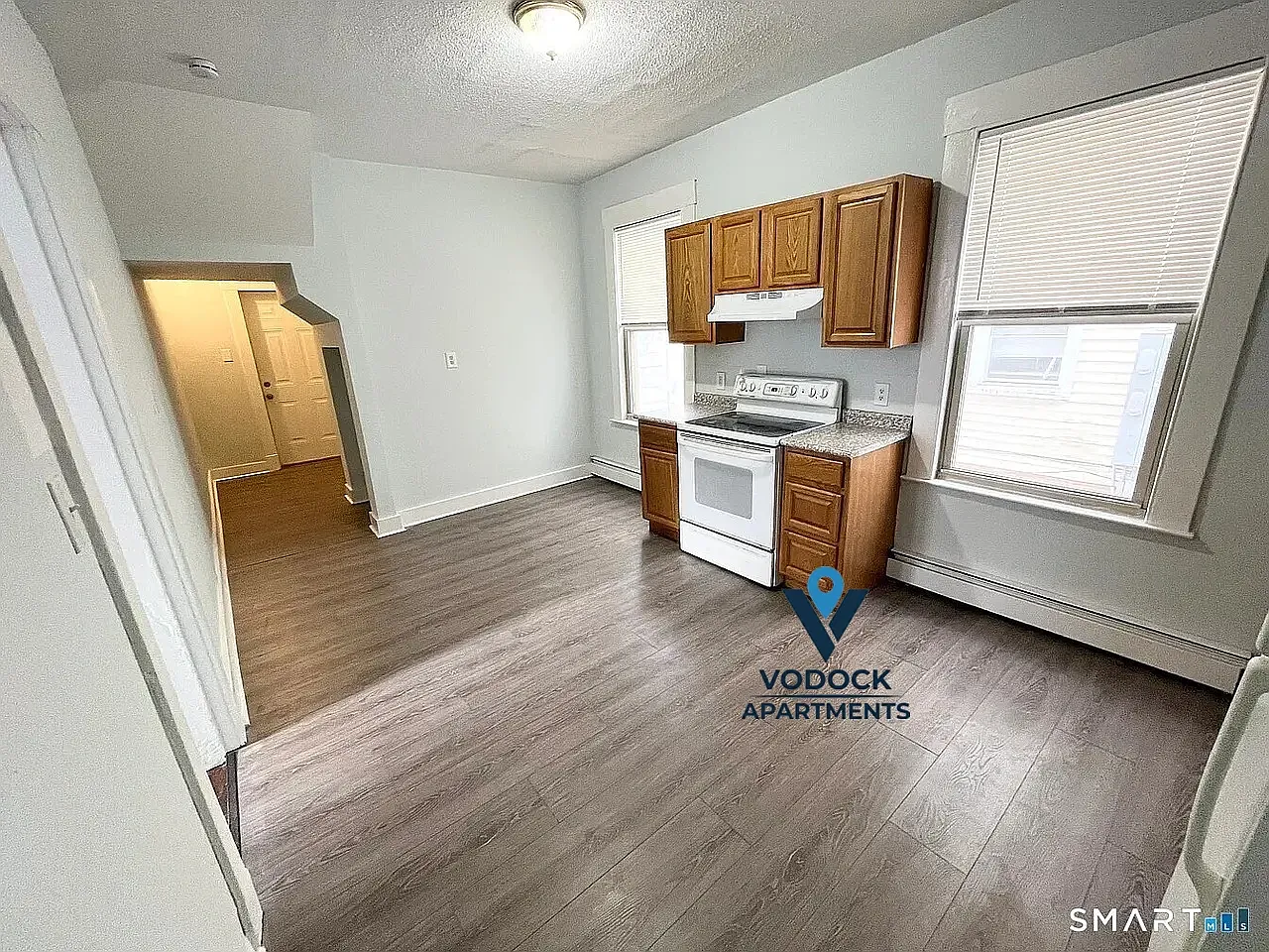 2 bed, 1000 sqft, $1,850 — Photo 1